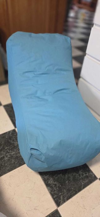 Sofá azul puff individual