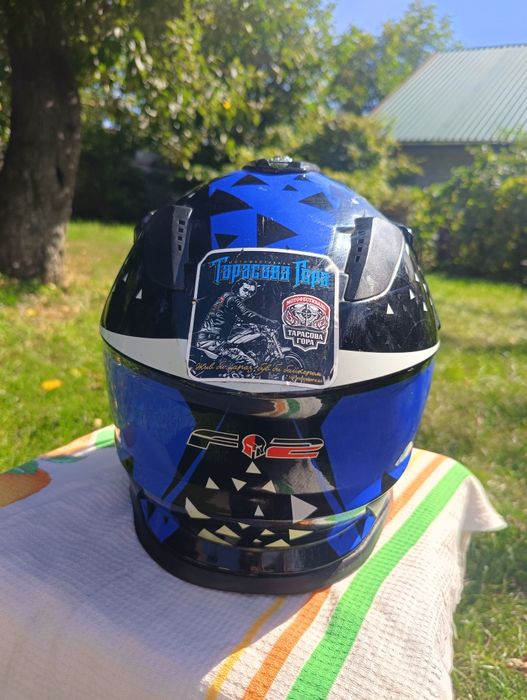 Мото  шолом f2  б/у