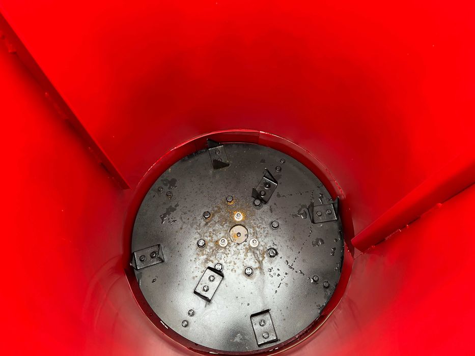 Ścielarka do truskawek NA PROGRAM 2024 rozdrabniacz słomy Selmar MCms