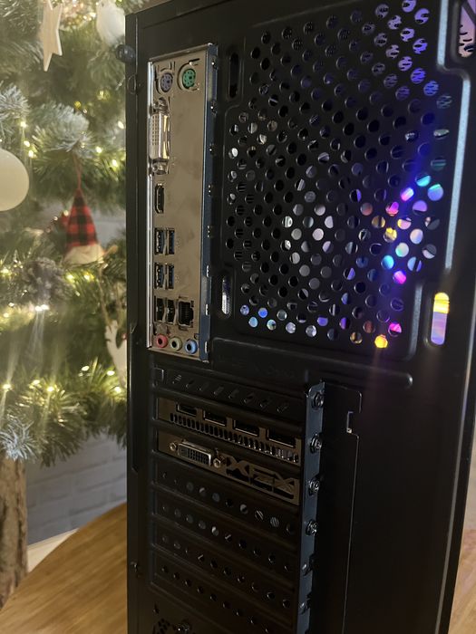 Komputer gamingowy do gier PC r5 3600 / 16gb 3200mhz / 1256gb