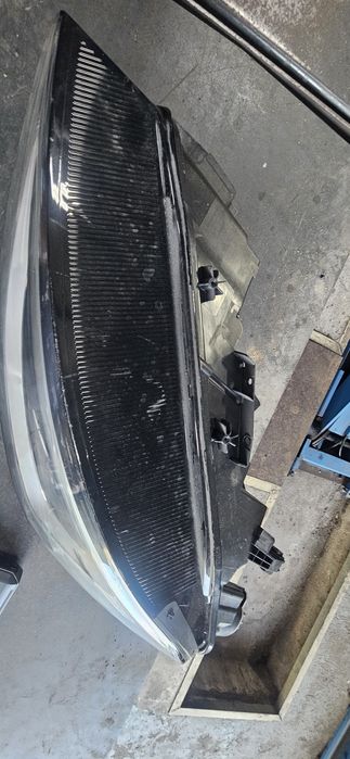 Farol para VW ID.5 (E39) usado em bom estado.