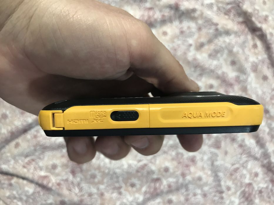 Экшн камера Samsung W-300