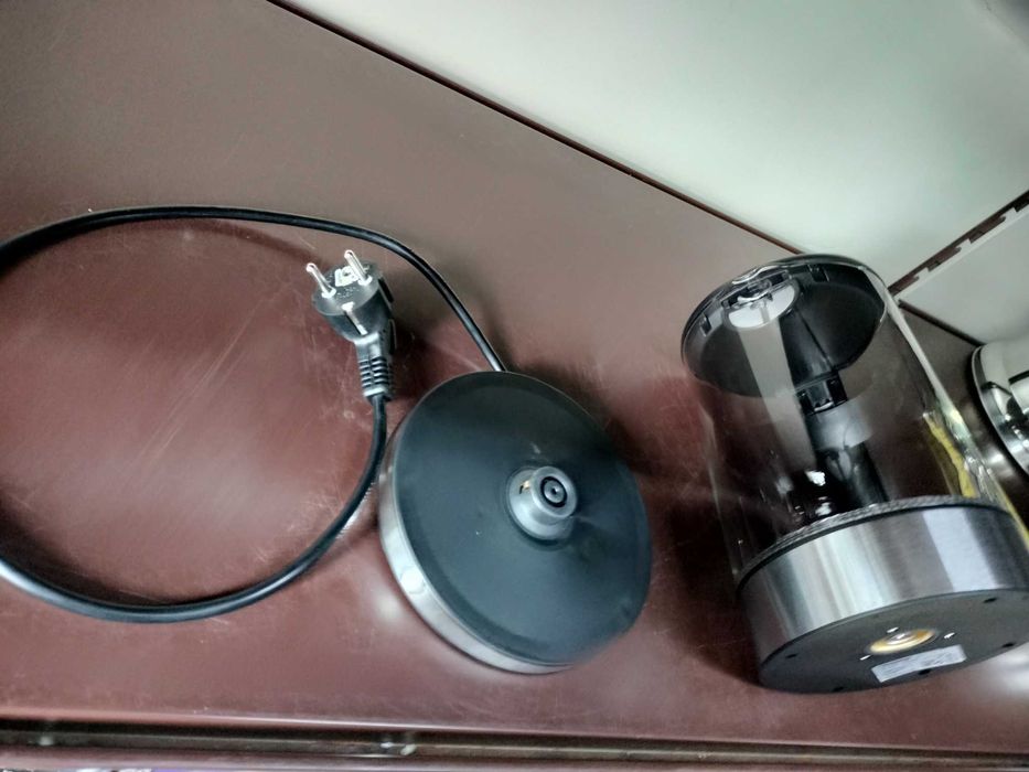 szklany czajnik elektryczny podświetlenie gwarancja 1,7L TIROSS TS2703