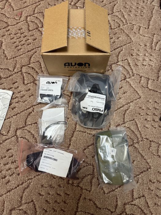 Топова маска-протигаз NATO Avon C50 та Avon FM50, нова з фільтрами