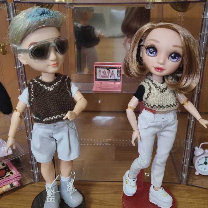 Armário Rainbow High com Boneca e Boneco incluido