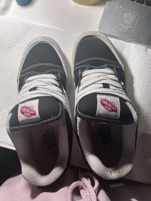 Vans of the wall