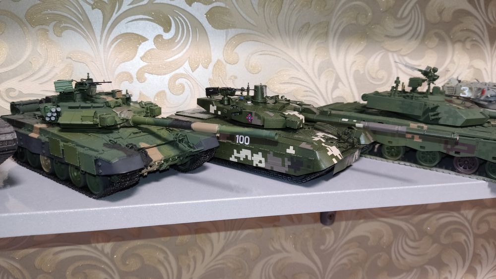 Збірні моделі бронетехніки в масштабі 1/35