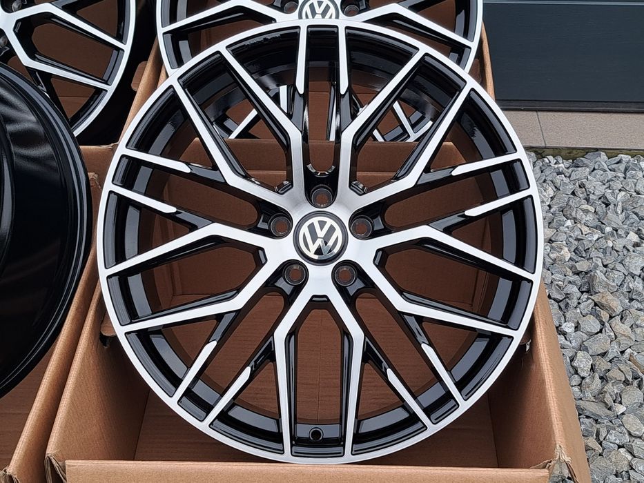 ALUFELGI NOWE VW 20 5x112 Passat Scirocco Arteon Tiguan ET30 CNC RS4
