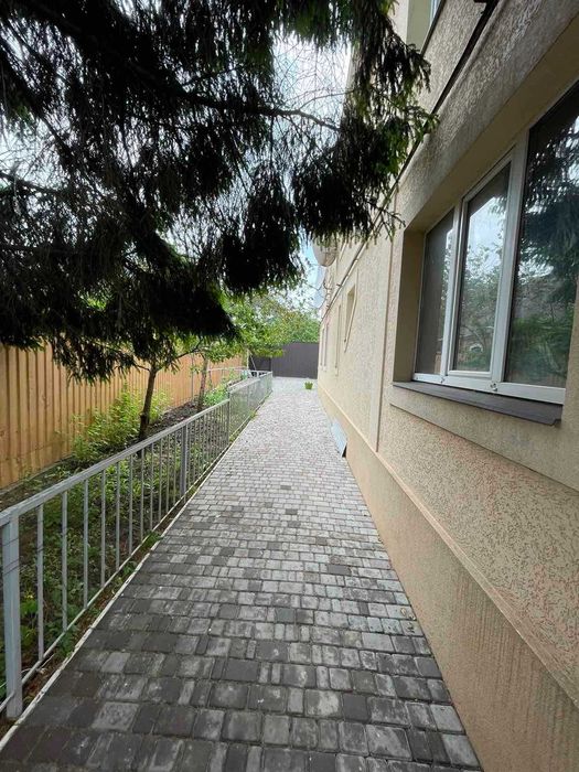 Продаётся шикарный 2х этажный дом в Центральном районе города!