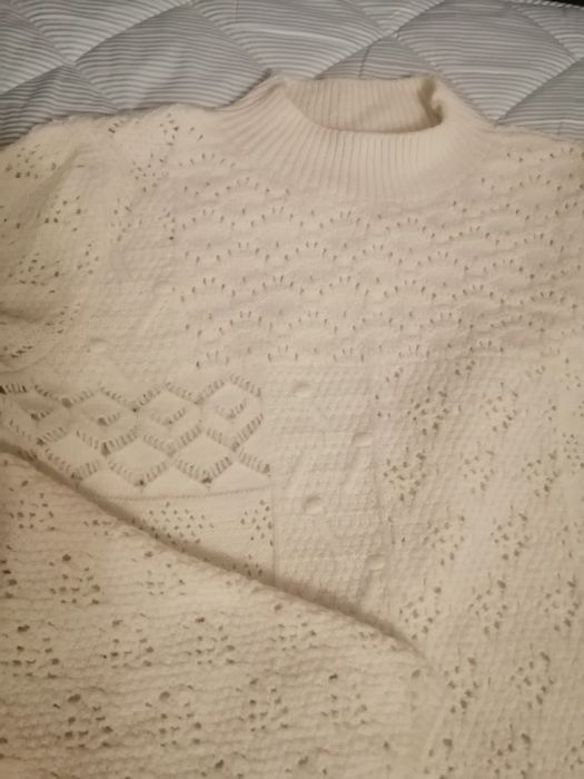 Sweter ażurowy wzór