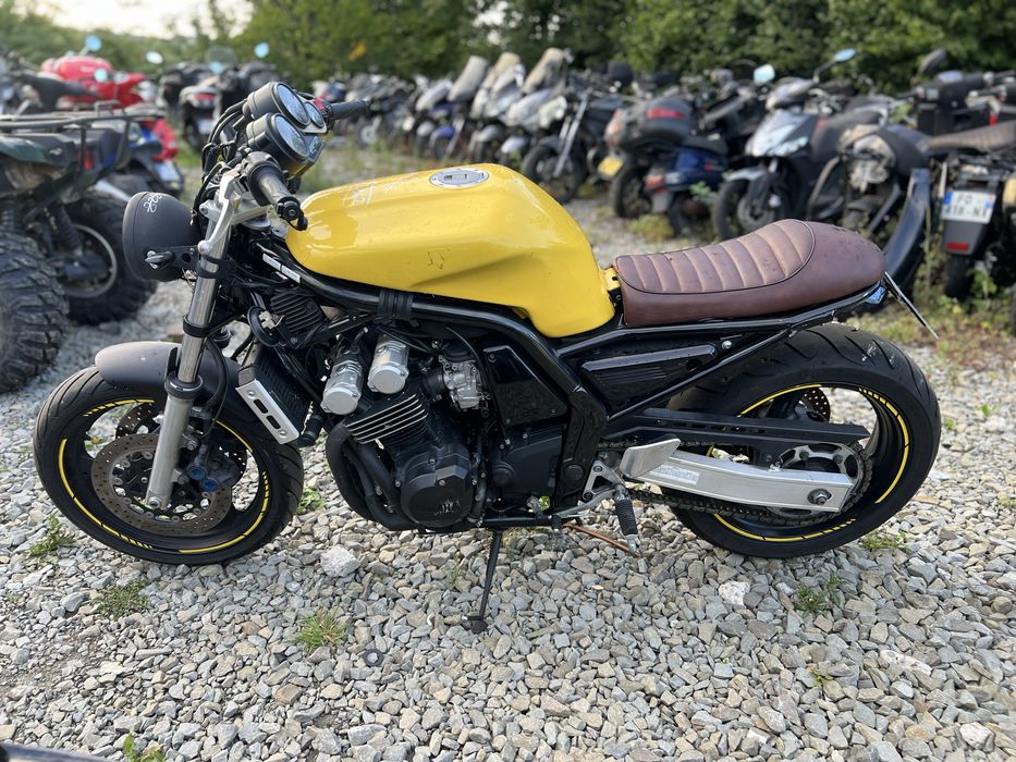 Yamaha Fzs Fazer 600 Cafe Racer Custom