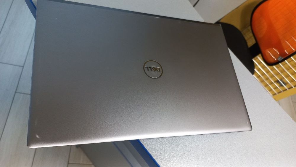 Ігровий Dell Vostro 7500/ I5 - 10300H/  DDR4 - 24 /SSD M2 NVMe 512/ GTX-1650TI
