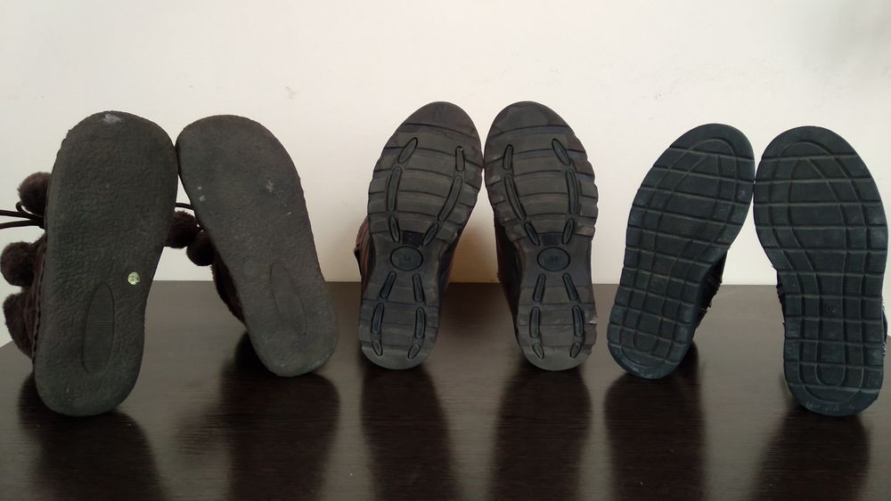 Черевики зимові для дівчинки.32-34розмір.