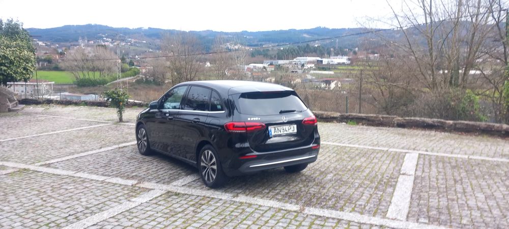 Mercedes-Benz B 250 e Style Plus