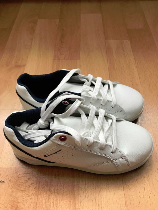 Nowe markowe buty dziecięce Champion 1