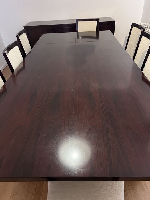 Conjunto de Mesa Pau Ferro Extensível e 8 cadeiras para sala de jantar