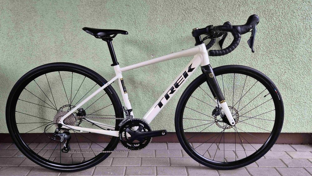 TREK domane GEN4 gravel road+ sztywne osie r49 gravel HYDRAULIKA