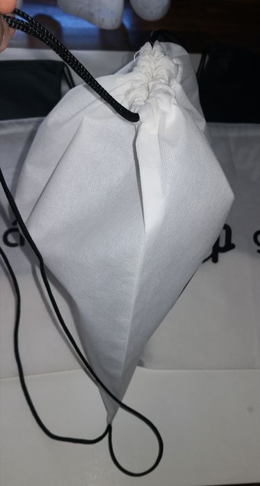 8 mochilas tecido não-tecido