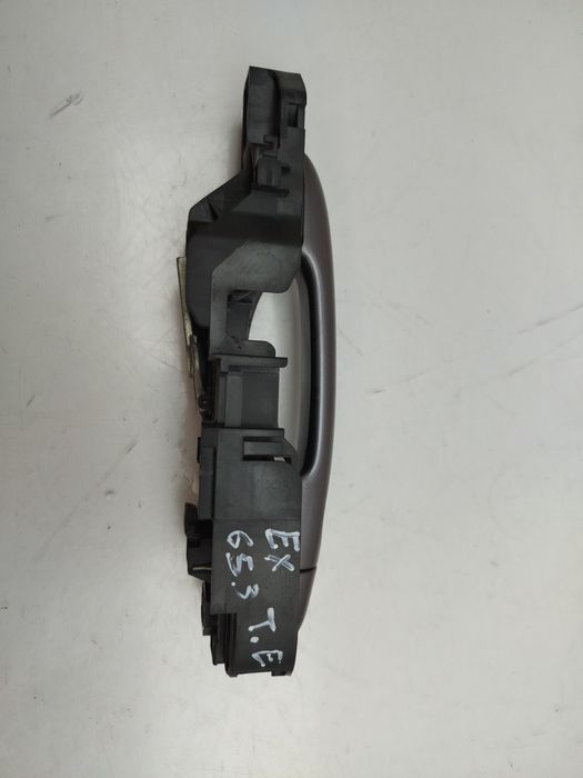 Puxador porta trás esquerdo RENAULT Megane III Grandtour (KZ0/1)