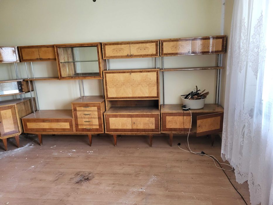 Meble z Czeczotu, styl PRL