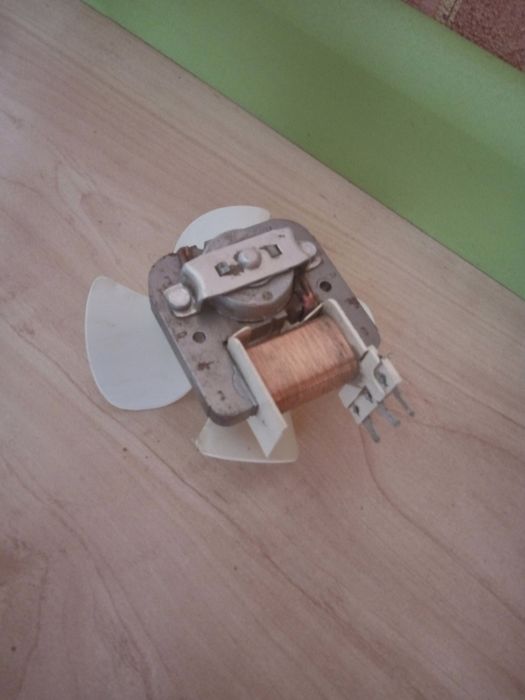 Мотор (вентилятор) охлаждения микроволновой печи Galanz GAL 6309E ZD.