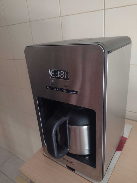 Maquina cafë com cafeteria termica Nova