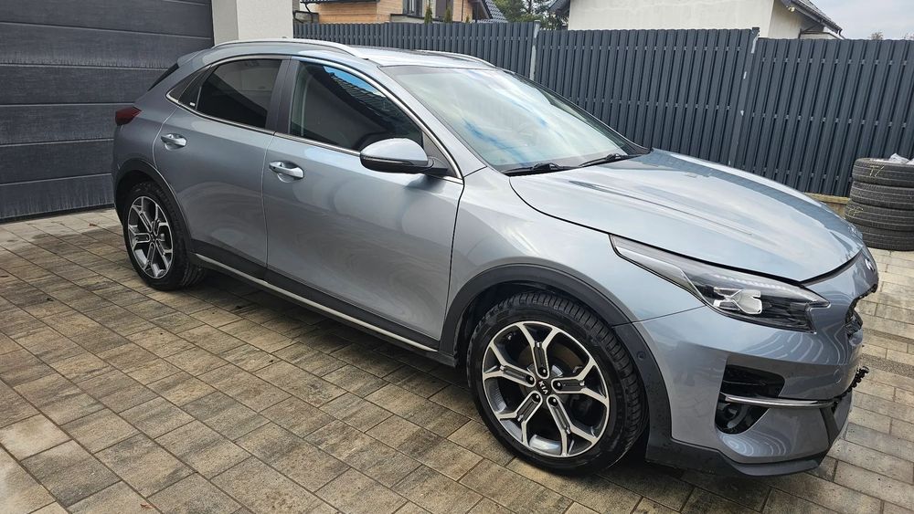 Kia XCeed MHEV Hybryda