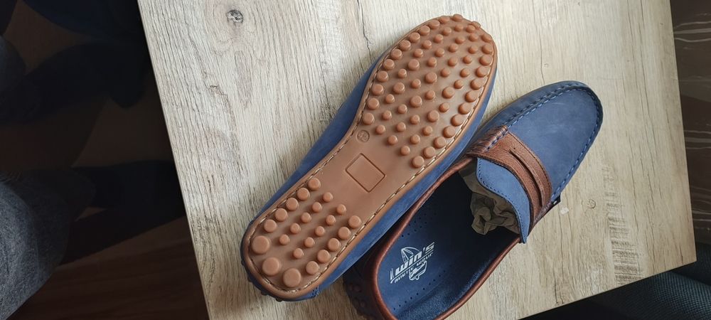 Шкіряні макасини