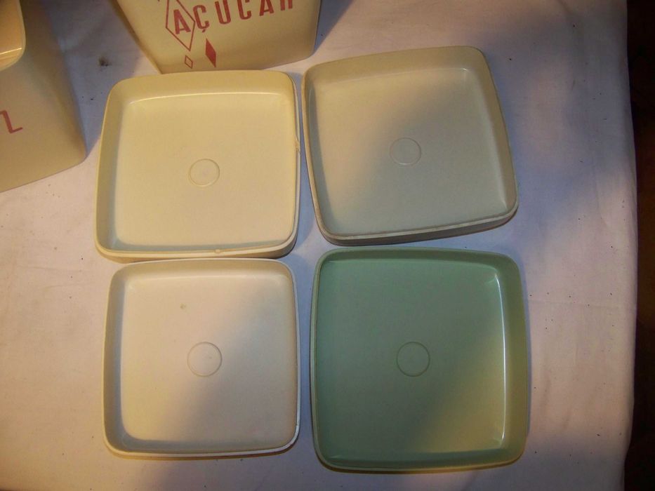 caixas de mantimentos - massa, arroz e açucar