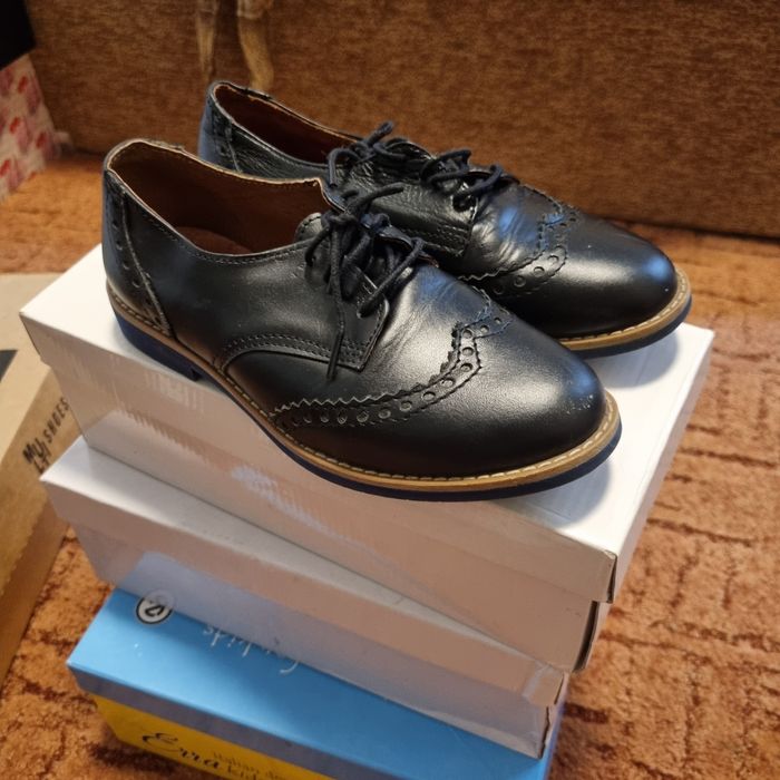 Дитячі шкіряні туфлі