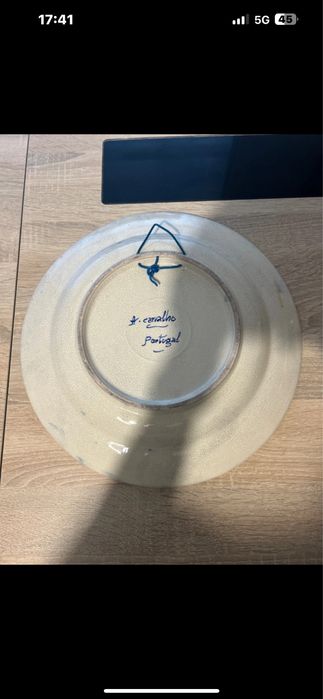 3 pratos de porcelana pintados à mão