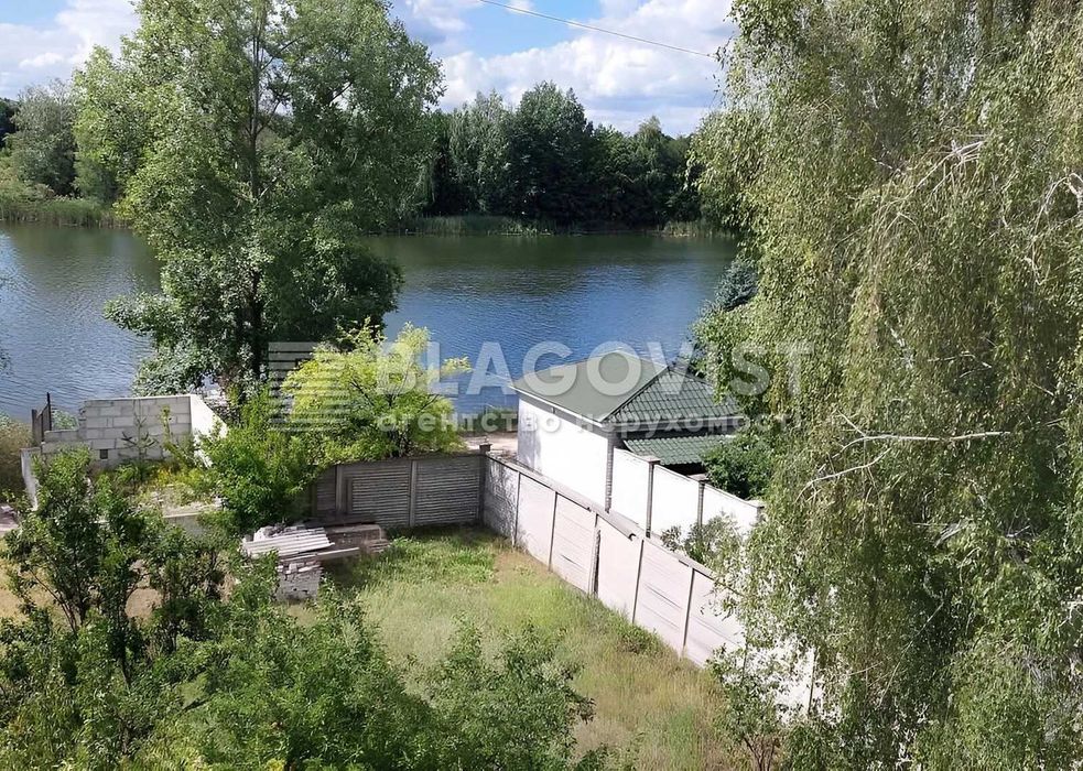 Козин - дом 225м кв и участок с выходом на реку Козинка 12 соток