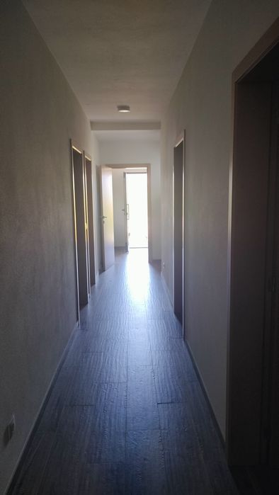 Andar de Moradia T3 para alugar