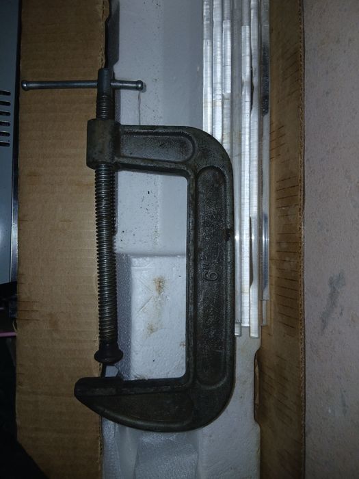 Продаётся струбцина