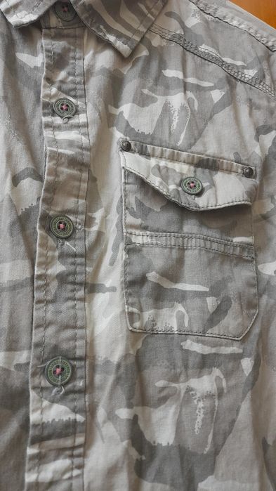 Camisa padrão tropa manga curta tamanho S / M