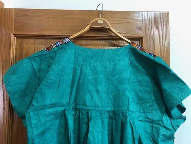 Vestido africano, da Nigéria ,NOVO, verde bandeira