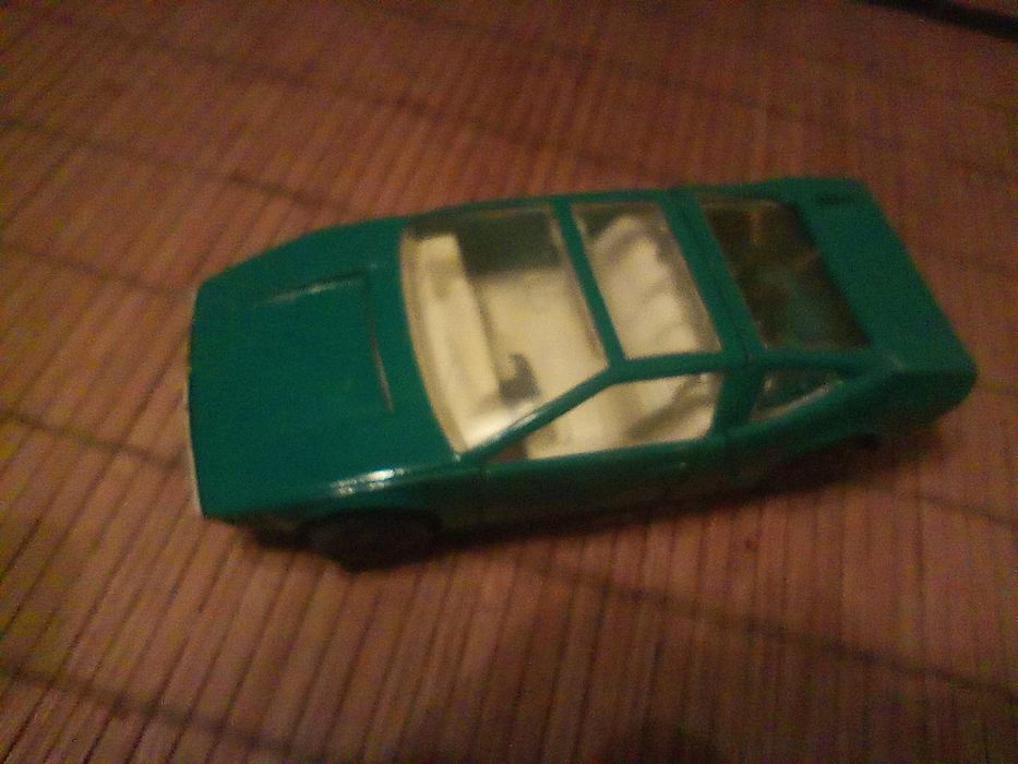 Alfa Romeo Iguana 1:43 колір зелений