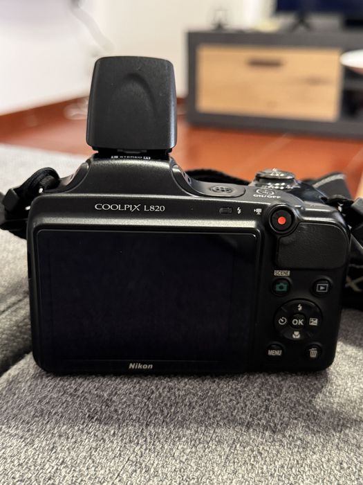 Nikon Coolpix L820