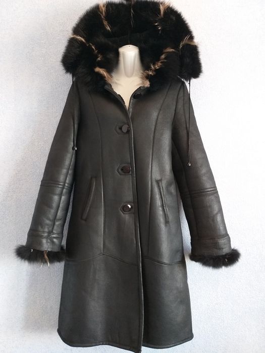 Дублёнка тёплая натуральная олень цегейка песец по низкой цене разме М