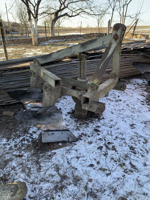 Продам плуг 2-30