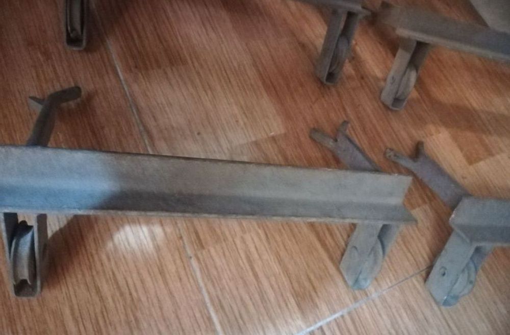 Estendais              .