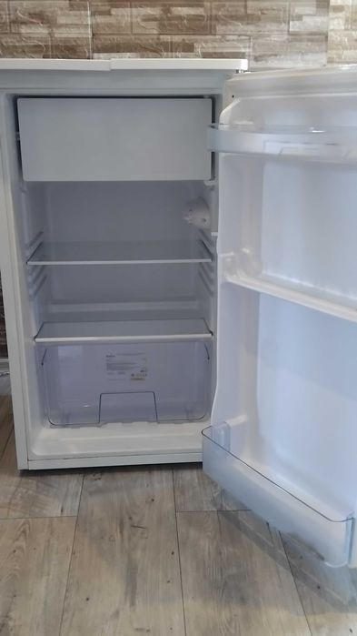 Mała lodówka Amica