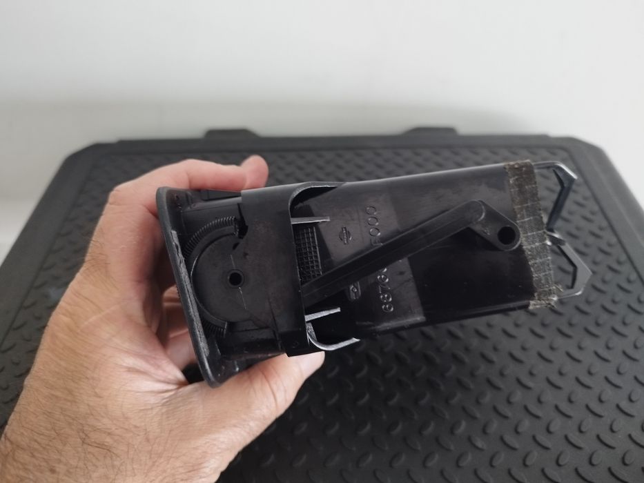 Saída ventilação Nissan Terrano 2 Ford Maverick
