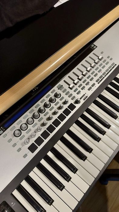 Novation SL MkII – 61 teclas | MIDI Controller - Oportunidade!