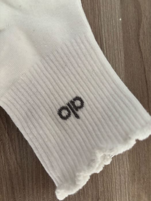 Alo yoga skarpety skarpetki