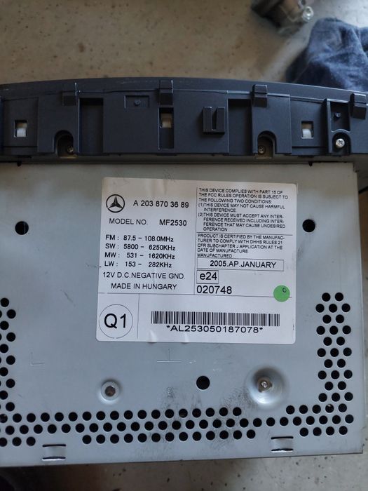 Radio mercedes w203 lift 2005r model MF2530