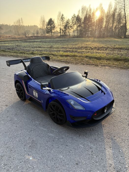 Samochód na akumulator Maserati auto elektryczne zabawka autko