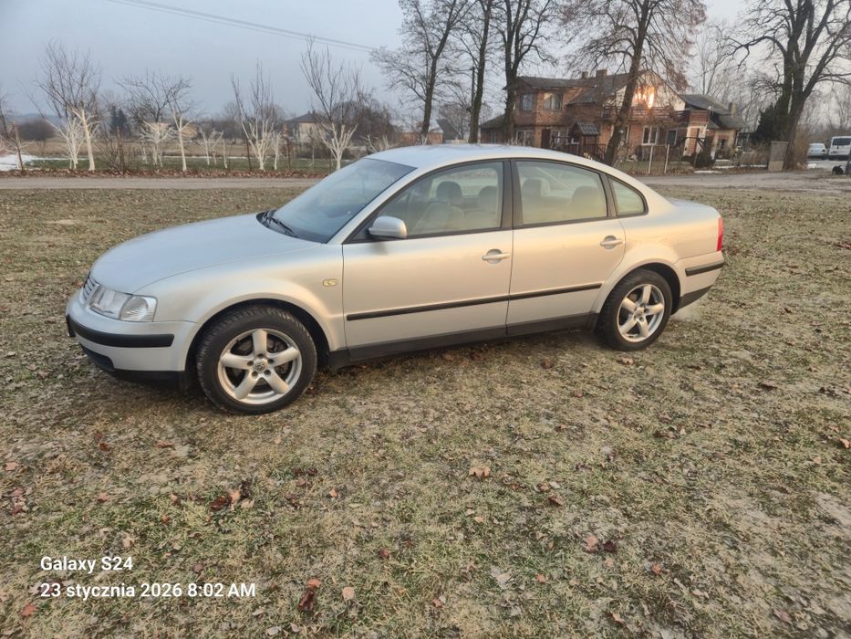 VW Passat 2.3 VR5/170KM/MFA/LPG/Klima/4x el szyby/ bez wkładu/Okazja