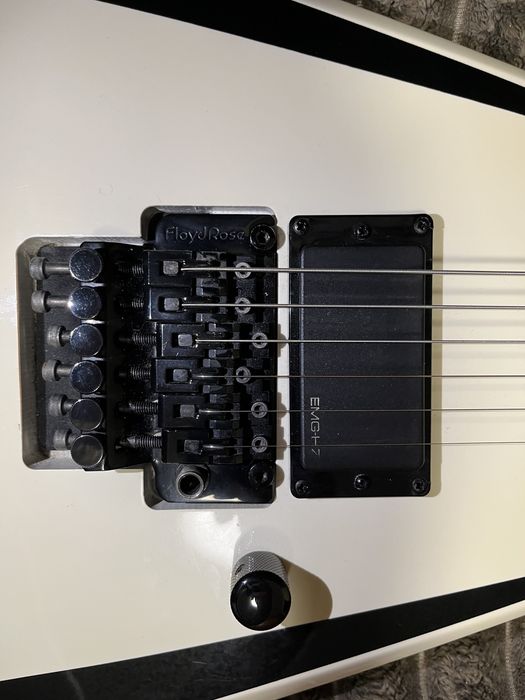 ТЕРМІНОВО Електрогітара LTD Alexi-600 Alexi Laiho signature guitar RR