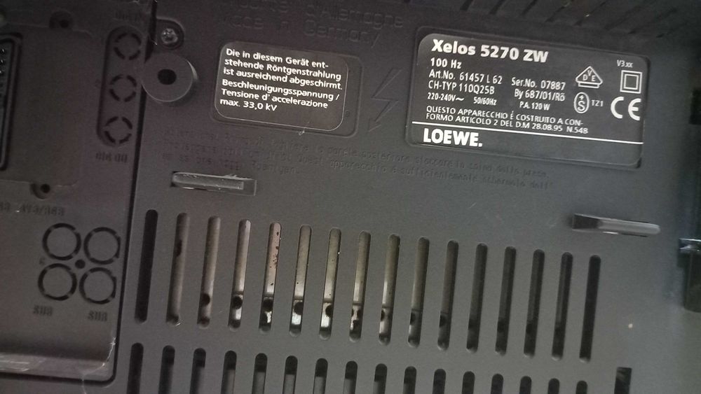 Televisão  LOWE com comando64550854786691121